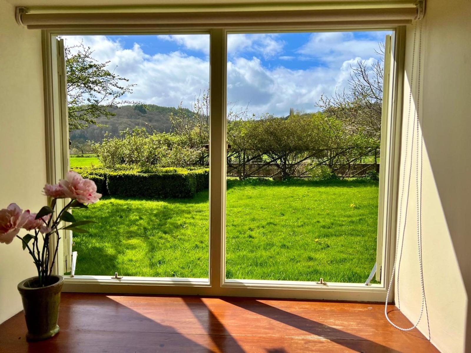 Abenhall Cottages Mitcheldean ภายนอก รูปภาพ